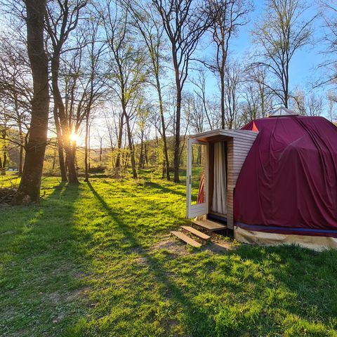 UNIEKE ACCOMMODATIE 2 personen - Geodetische koepel in Le Calme omgeven door bossen