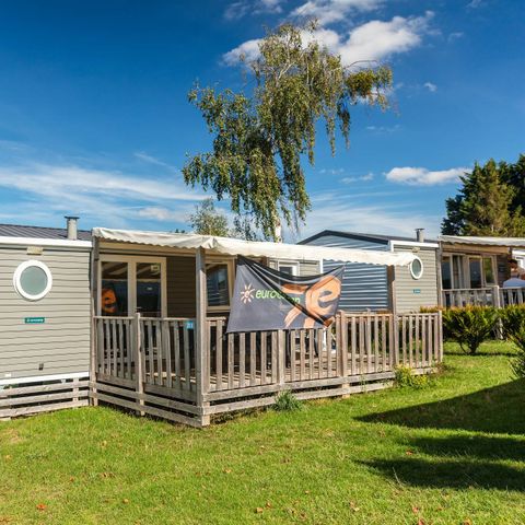 Stacaravan 6 personen - Comfort | 3 slaapkamers | 6 pers. | Overdekt terras | TV