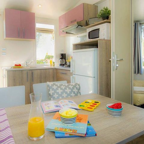 Stacaravan 4 personen - Klassiek | 2 slaapkamers | 4 pers. | Eenpersoons terras