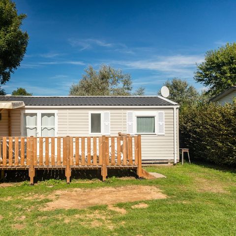 Stacaravan 4 personen - Comfort | 2 Slaapkamers | 4 Pers. | Verhoogd terras | TV