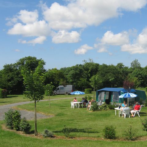 Glampingtent 6 personen - BT luxe tent, 2 hutten zonder sanitair