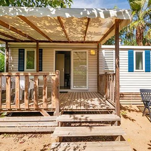 Stacaravan 4 personen - Mobile-home | Comfort | 2 Slaapkamers | 4 Pers. | Verhoogd terras | 1 Badkamer | Air-con.