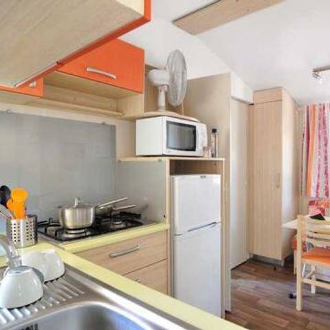 Stacaravan 4 personen - Mobile-home | Comfort | 2 Slaapkamers | 4 Pers. | Verhoogd terras | 1 Badkamer | Air-con.