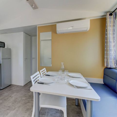 Stacaravan 4 personen - Mobile-home | Comfort | 2 Slaapkamers | 4 Pers. | Verhoogd terras | 1 Badkamer | Air-con.