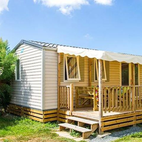 Stacaravan 6 personen - Comfort | 3 slaapkamers | 6 pers | Verhoogd terras | Airconditioning