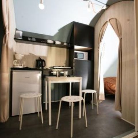 Glampingtent 4 personen - COCO SWEET zonder sanitair