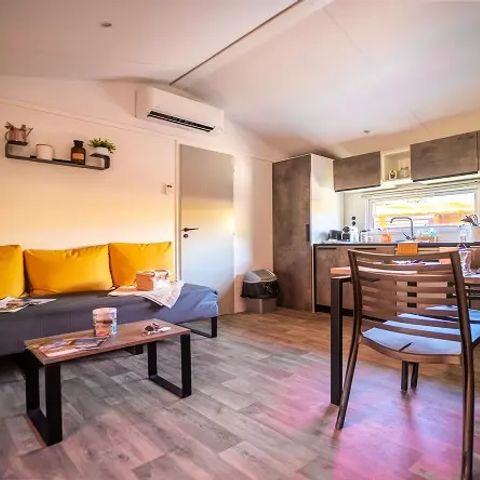 Stacaravan 4 personen - Duo Premium 3 Kamers 4 Personen Jacuzzi + Air Conditioning + TV