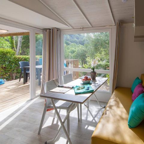 Stacaravan 6 personen - Comfort | 2 Slaapkamers | 4/6 Pers | Verhoogd terras | Airconditioning | TV