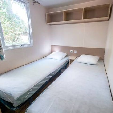 Stacaravan 6 personen - Comfort | 3 slaapkamers | 6 pers | Verhoogd terras | Airconditioning