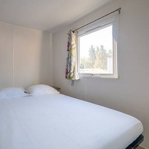 Stacaravan 4 personen - Comfort | 2 Slaapkamers | 4 Pers | Verhoogd terras | Airconditioning