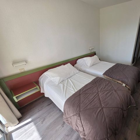 Hotelkamer 2 personen - Verhoogd terras | 1 badkamer | TV