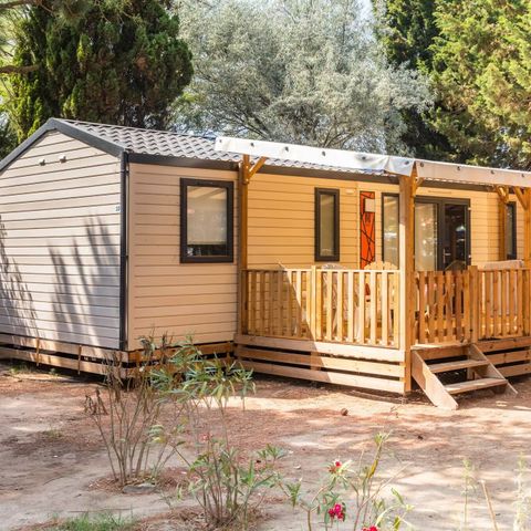 Stacaravan 8 personen - Premium | 4 slaapkamers | 8 pers | Lounge terras | 2 badkamers | Airconditioning | TV