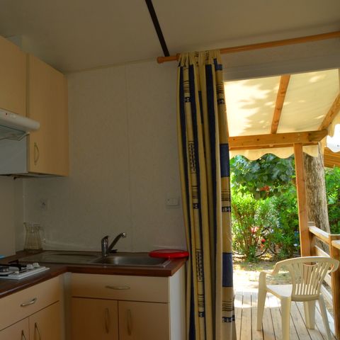 Stacaravan 6 personen - 2 slaapkamers 4/6 pers Halfoverdekt terras zonder airconditioning