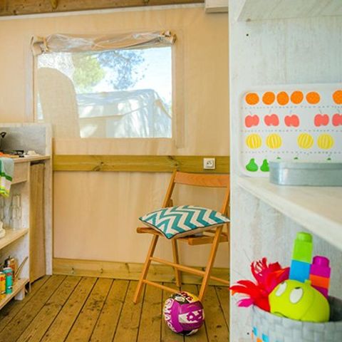 Safaritent 5 personen - Eco-Lodge | 2 slaapkamers | Capaciteit 4/5 personen | Geen sanitaire voorzieningen