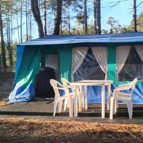 Tent 5 personen - Navajo Tent 4 Kamers 6 Personen (4 volwassenen + 2 kinderen) Zonder sanitair