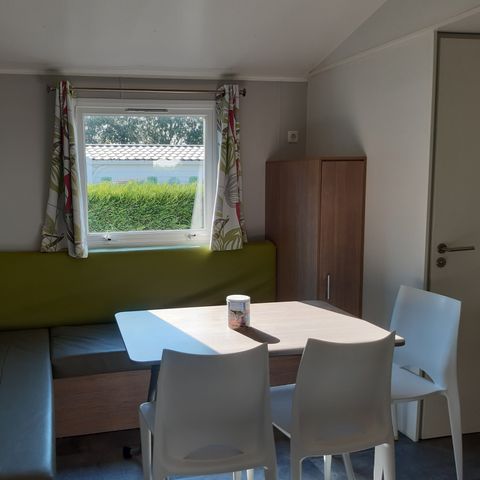Stacaravan 4 personen - RECREATIE