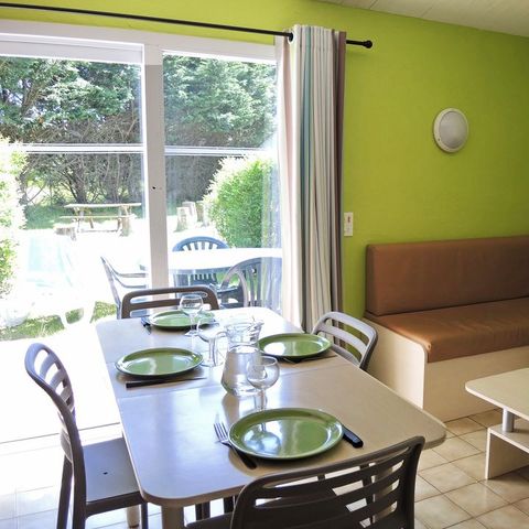 Studio 4 personen - TV - PLANCHA