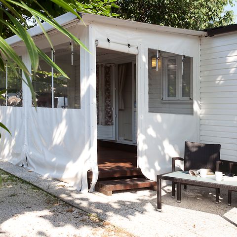 Stacaravan 4 personen - SENZA VISTA LAGO 24mq terrazzo/veranda chiuso