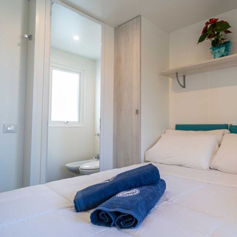 Stacaravan 5 personen - Lodge Superior Hond