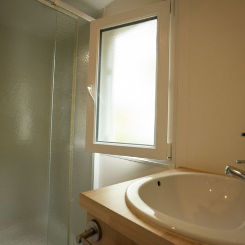 Stacaravan 4 personen - cottage met 2 slaapkamers (zondag/zondag)