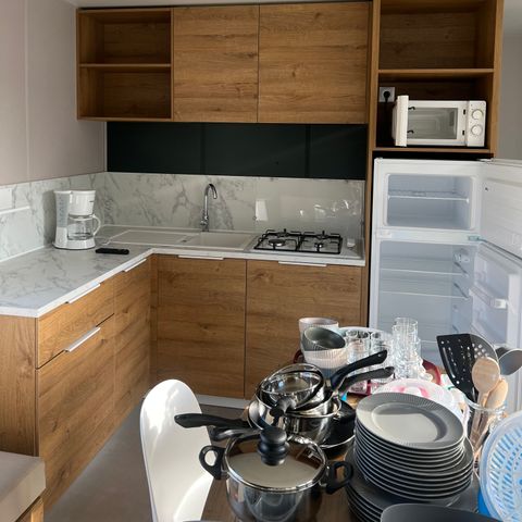 Stacaravan 6 personen - 35m² Premium (3bed-6p) + Terras + TV + LV