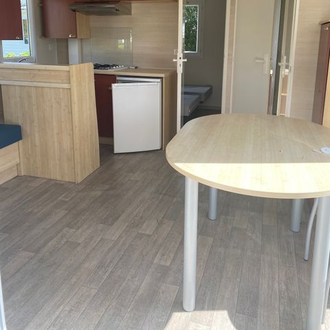 Stacaravan 4 personen - Standaard 27m² inclusief terras 2 slaapkamers + TV