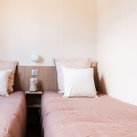 Stacaravan 6 personen - NIEUW - Stacaravan Ciela Prestige - 3 slaapkamers waarvan 1 master suite - Bedlinnenpakket, handdoeken en barbecue