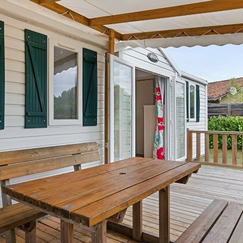 Stacaravan 6 personen - Classic XL | 3 slaapkamers | 6 pers. | Verhoogd terras