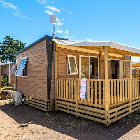 Stacaravan 4 personen - Mobile-home | Premium | 2 slaapkamers | 4 pers. | Verhoogd terras | Air-con.