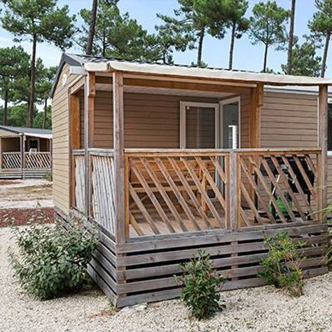 Stacaravan 6 personen - Comfort | 3 slaapkamers | 6 pers | Eenpersoons terras | Airconditioning
