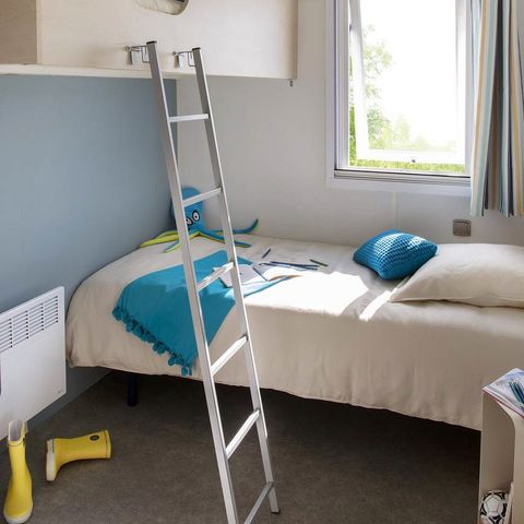 Stacaravan 4 personen - Stacaravan PMR | Comfort XL | 2 slaapkamers | 4/6 pers. | Verhoogd terras | Airconditioning | TV