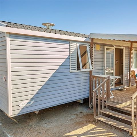 Stacaravan 6 personen - Classic XL | 2 slaapkamers | 4/6 pers. | Verhoogd terras