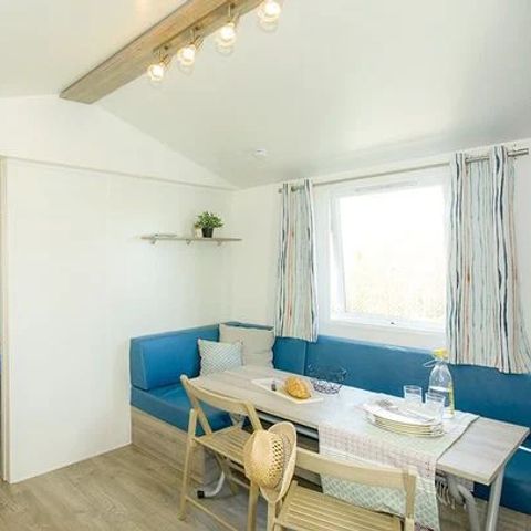 Stacaravan 6 personen - Comfort XL | 2 slaapkamers | 4/6 pers. | Verhoogd terras