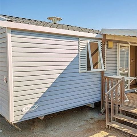 Stacaravan 6 personen - Comfort XL | 2 slaapkamers | 4/6 pers. | Verhoogd terras