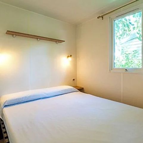 Stacaravan 6 personen - Klassiek | 3 Slaapkamers | 6 Pers. | Verhoogd terras