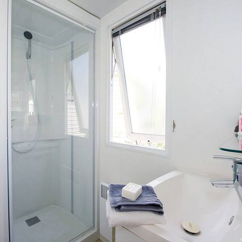 Stacaravan 4 personen - Comfort | 2 Slaapkamers | 4 Pers | Verhoogd terras | Airconditioning