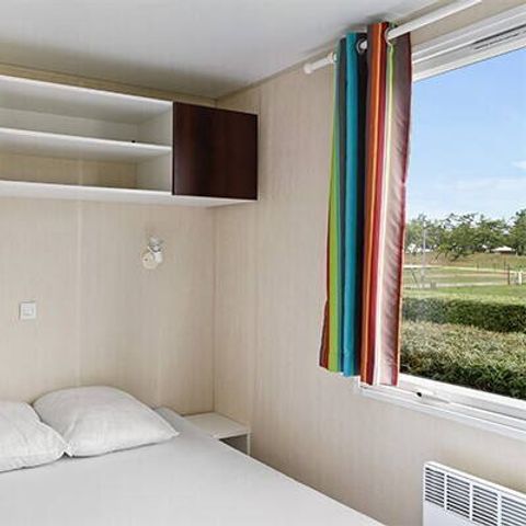 Stacaravan 6 personen - Klassiek | 2 Slaapkamers | 4/6 Pers. | Verhoogd terras
