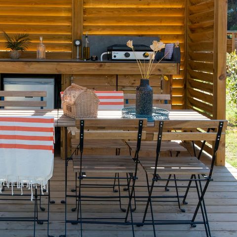 Kampeerplaats - SIGNATURE met terras