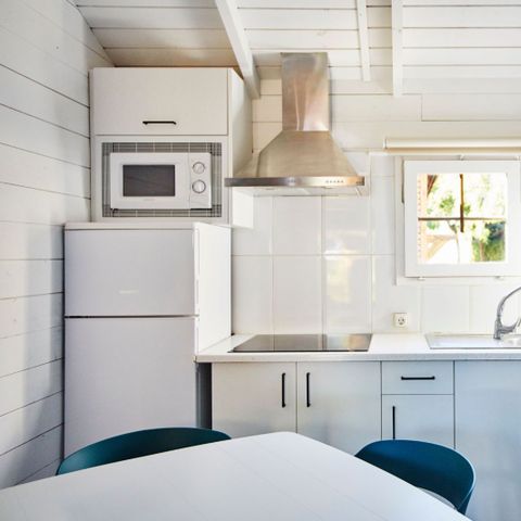 Stacaravan 2 personen - BUNGALOW MAUI B -Prijs voor 2 personen