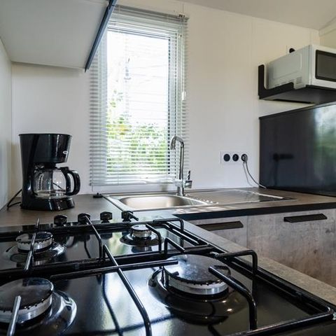 Stacaravan 5 personen - Evasion 28.5m² (2 kamers M) (- 9 jaar) + TV + Terras