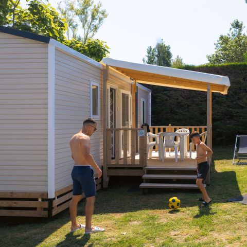 Stacaravan 5 personen - Stacaravan Evasion Plus 28.5m² (2 kamers) (- van 3 jaar) + TV + Terras + Airco + Afwasmachine 4/5 pers