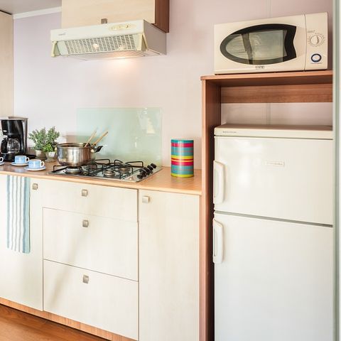 Stacaravan 6 personen - Comfort | 2 Slaapkamers | 4/6 Pers. | Verhoogd terras | Airconditioning