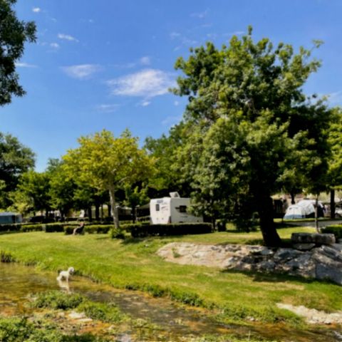 STAANPLAATS - Locatie