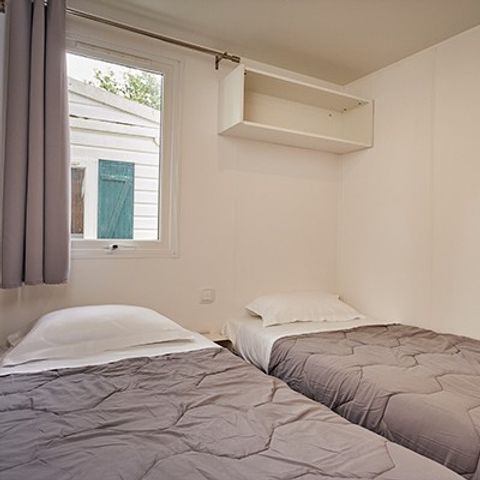 Stacaravan 6 personen - Stacaravan | Comfort | 3 Slaapkamers | 6 Pers | Verhoogd terras | Airconditioning | TV