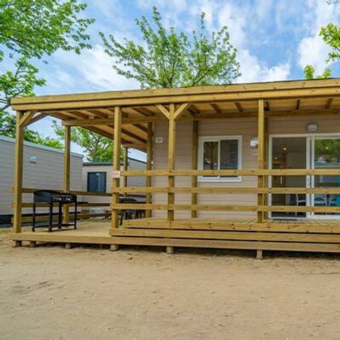 Bungalow 4 personen - Mobile-home | Premium | 2 slaapkamers | 4 pers | Verhoogd terras | 2 badkamers | Airconditioning | TV