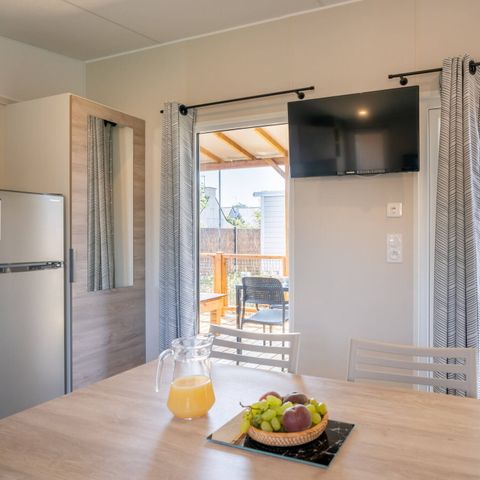 Stacaravan 6 personen - Mobile-home | Premium | 3 slaapkamers | 6 pers | Verhoogd terras | Airconditioning | TV