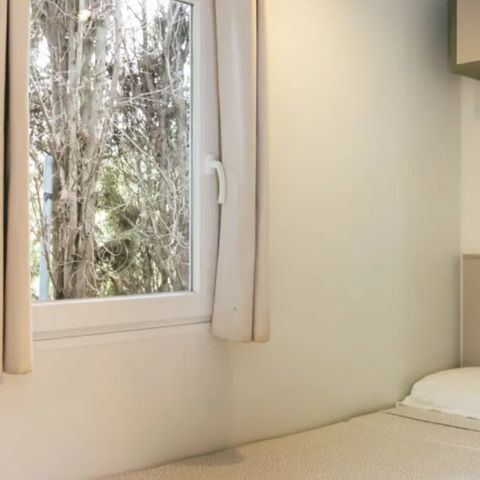 Stacaravan 5 personen - 5 (2 bedrooms)
