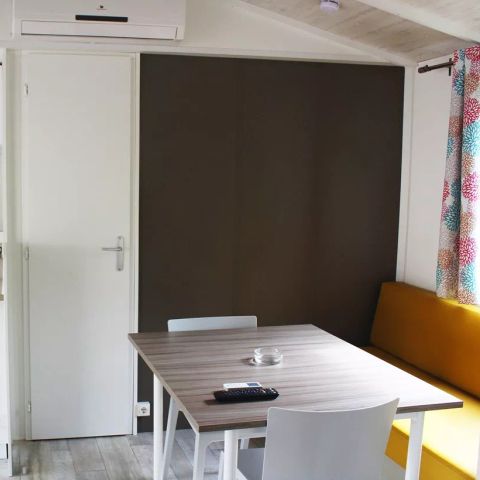 Bungalow 6 personen - Luxe 4/6 pers. met airconditioning (ca. 45 m² inclusief terras)