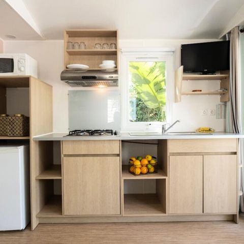 Bungalow 5 personen - Bungalow 3 kamers 4/5 personen Airconditioning + TV (4 volwassenen + 1 baby - 2 jaar)