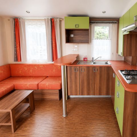 Stacaravan 4 personen - Stacaravan Comfort+ met 2 slaapkamers - Overdekt terras - 30 m2